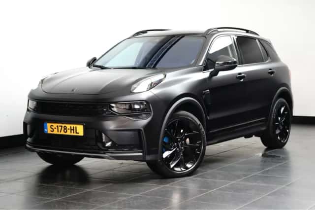 Lynk & Co 01 (2023) thumbnail 1
