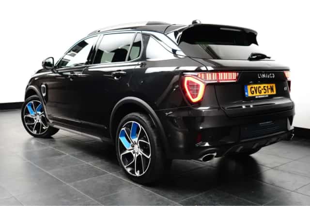 Lynk & Co 01 (2022) thumbnail 2