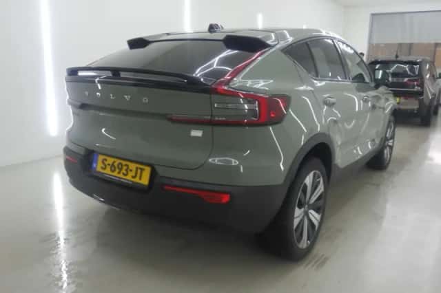 Volvo C40 (2023) thumbnail 6