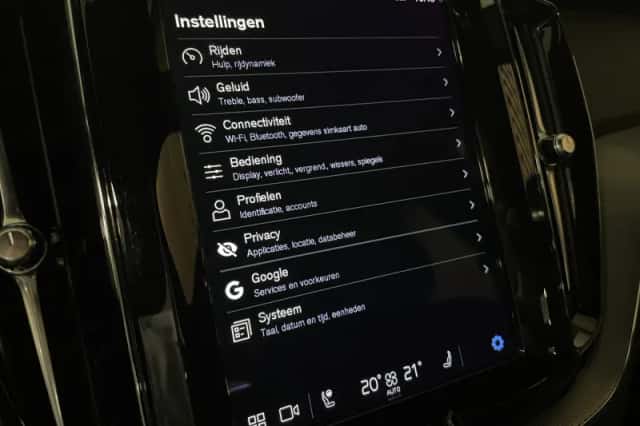 Volvo XC60 (2022) thumbnail 22