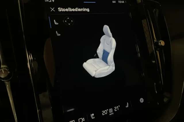 Volvo XC60 (2022) thumbnail 29