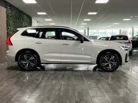 Volvo XC60 (2022) thumbnail 8