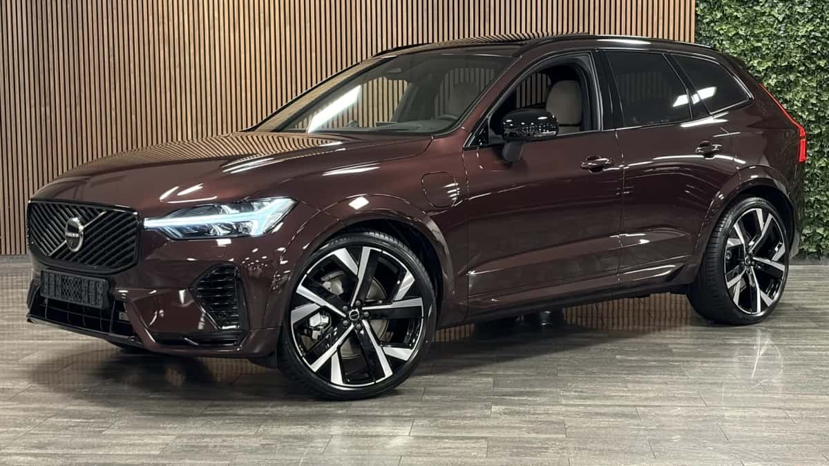 Volvo XC60 (2026) — foto 1