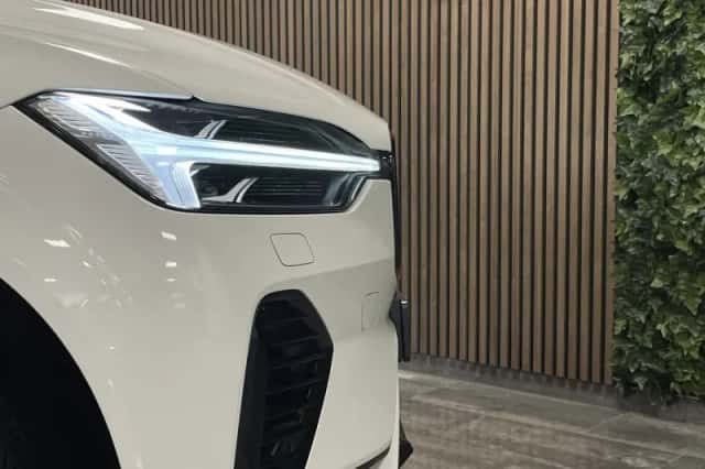 Volvo XC60 (2022) thumbnail 31