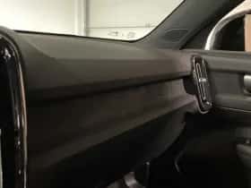 Volvo EX40 (2025) thumbnail 29