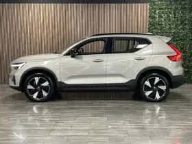 Volvo EX40 (2025) thumbnail 4