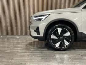 Volvo EX40 (2025) thumbnail 5