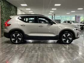 Volvo EX40 (2025) thumbnail 7