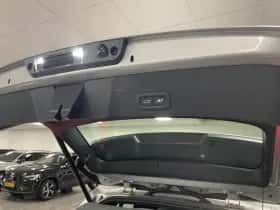 Volvo EX40 (2025) thumbnail 10