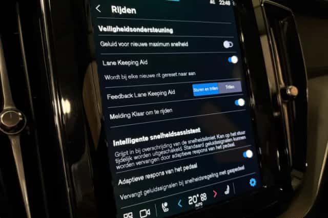 Volvo XC60 (2024) thumbnail 28