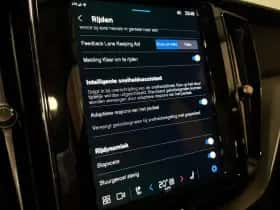 Volvo XC60 (2024) thumbnail 29