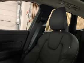 Volvo XC60 (2024) thumbnail 40