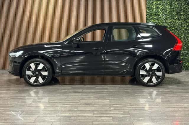 Volvo XC60 (2024) thumbnail 5