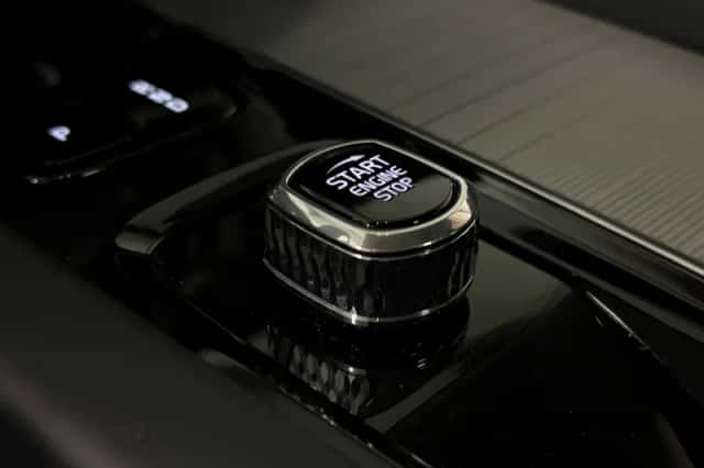 Volvo XC60 (2024) thumbnail 43
