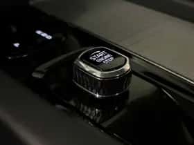 Volvo XC60 (2024) thumbnail 43