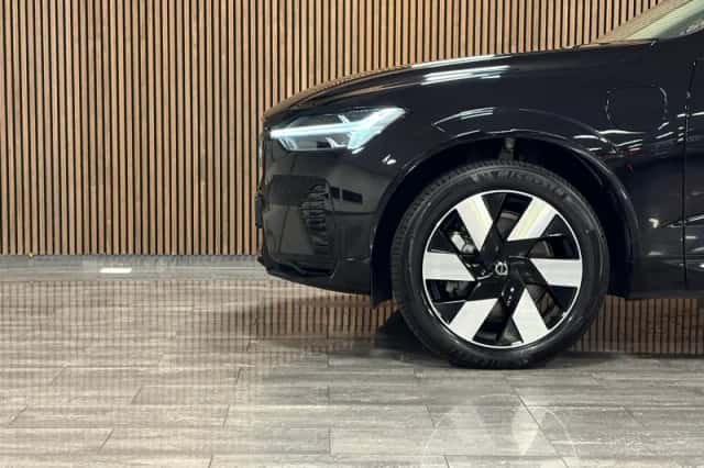 Volvo XC60 (2024) thumbnail 6