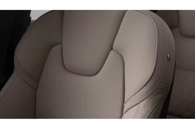 Volvo XC60 (2025) thumbnail 11
