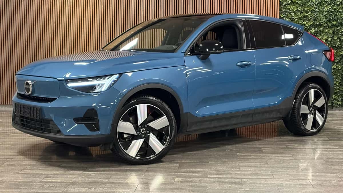 Volvo C40 (2024) — foto 1