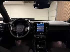 Volvo C40 (2024) thumbnail 16