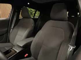 Volvo C40 (2024) thumbnail 18