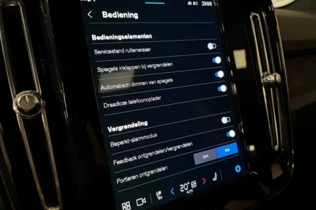 Volvo C40 (2024) thumbnail 28