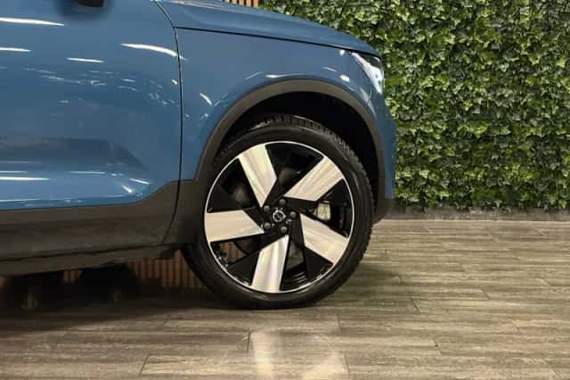 Volvo C40 (2024) thumbnail 4
