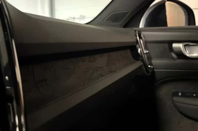 Volvo C40 (2024) thumbnail 33