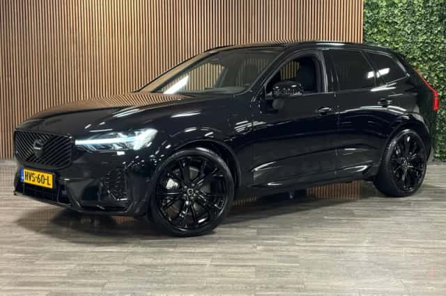 Volvo XC60 (2025) thumbnail 1