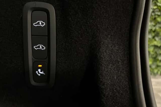 Volvo XC60 (2025) thumbnail 13