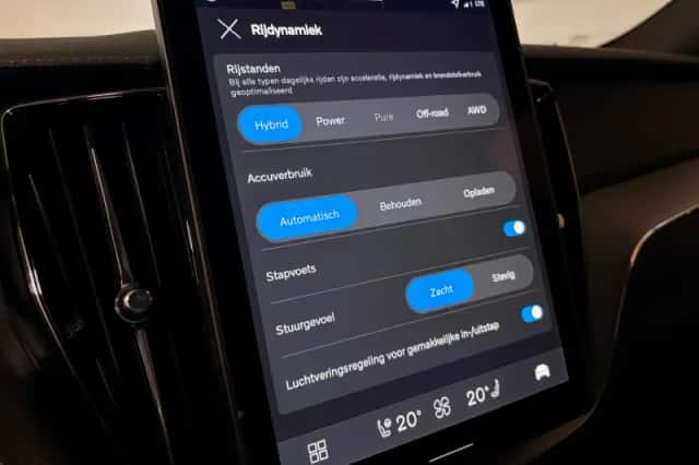 Volvo XC60 (2025) thumbnail 30