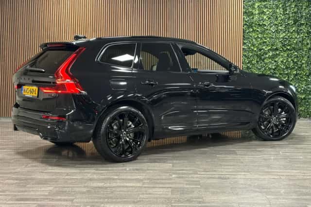 Volvo XC60 (2025) thumbnail 4
