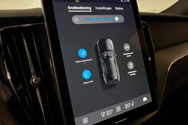 Volvo XC60 (2025) thumbnail 31
