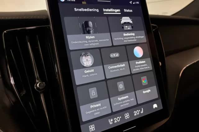Volvo XC60 (2025) thumbnail 32