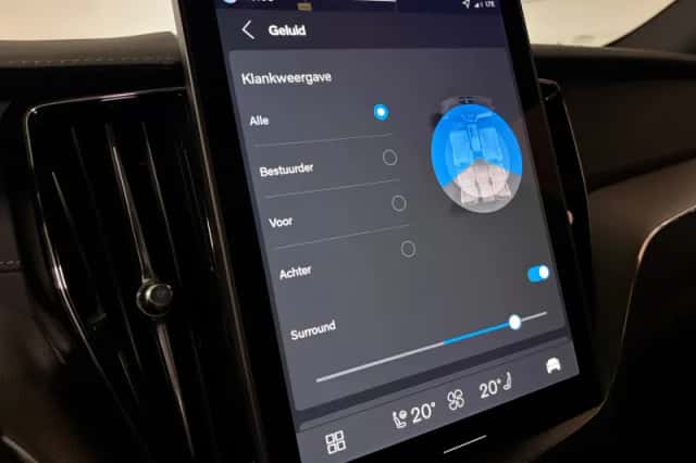 Volvo XC60 (2025) thumbnail 34