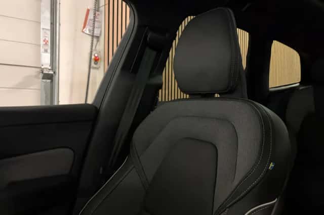 Volvo XC60 (2025) thumbnail 44