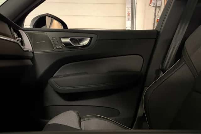 Volvo XC60 (2025) thumbnail 46