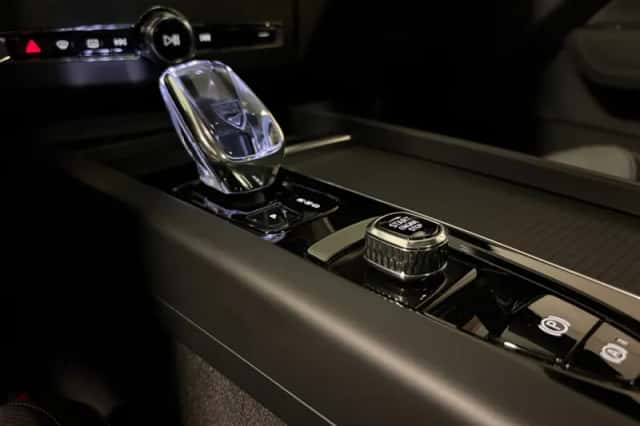 Volvo XC60 (2025) thumbnail 47