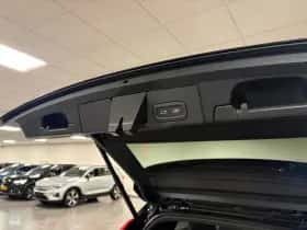 Volvo XC60 (2025) thumbnail 12