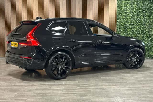 Volvo XC60 (2025) thumbnail 3