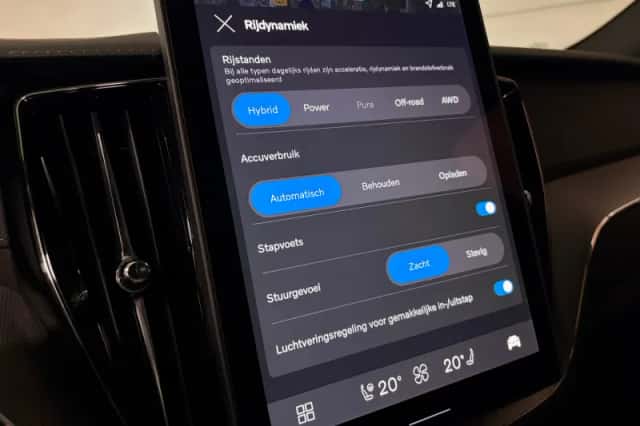 Volvo XC60 (2025) thumbnail 31