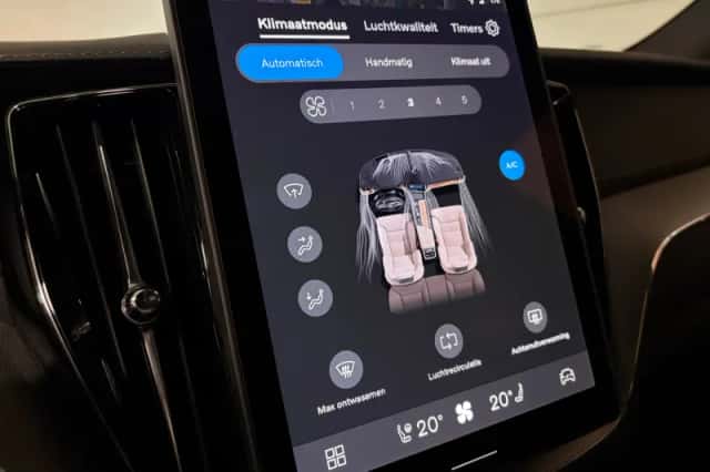 Volvo XC60 (2025) thumbnail 36
