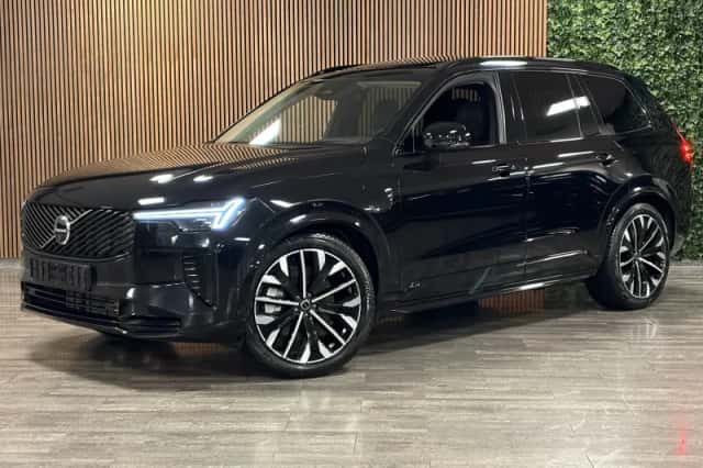 Volvo XC90 (2025) thumbnail 1