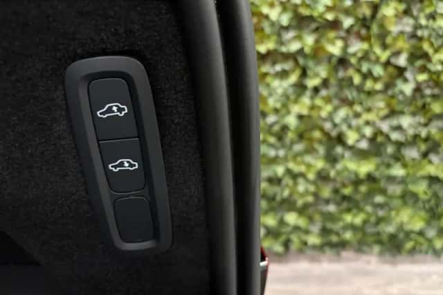 Volvo XC90 (2025) thumbnail 13