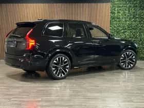 Volvo XC90 (2025) thumbnail 3