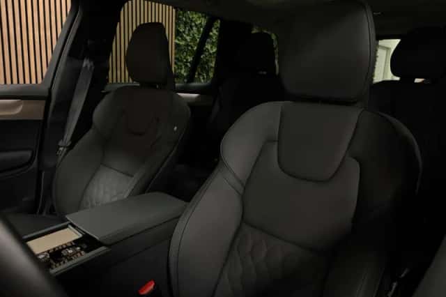 Volvo XC90 (2025) thumbnail 21