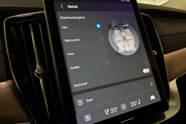 Volvo XC90 (2025) thumbnail 35