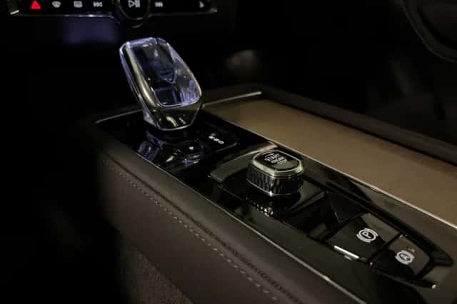 Volvo XC90 (2025) thumbnail 49