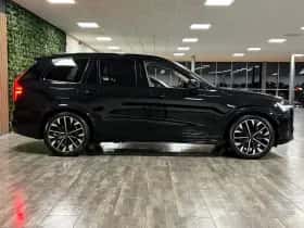 Volvo XC90 (2025) thumbnail 8