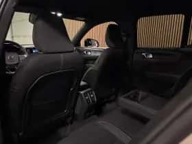 Volvo EX40 (2024) thumbnail 13