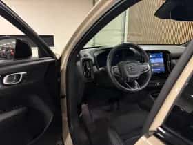 Volvo EX40 (2024) thumbnail 17